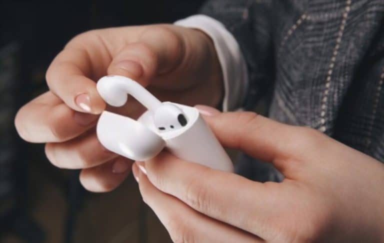 Wie verbinde ich Apple AirPods mit Samsung TV?
