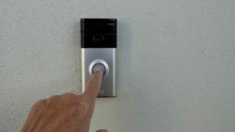 Wie setze ich die Ring Doorbell zurück? Alle Modelle zurücksetzen