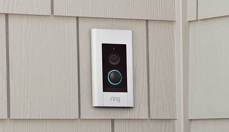 Ring ELite auf der Veranda positioniert