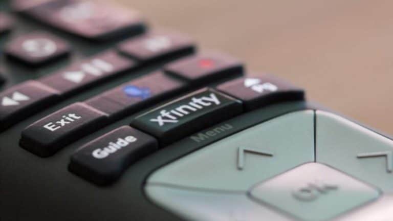 Wie setze ich die Xfinity-Fernbedienung im Jahr 2024 zurück? [Alle Modelle]